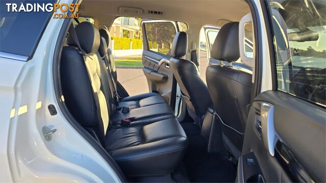 2017 Mitsubishi Pajero Sport GLS - photo 5 of 35