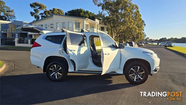 2017 Mitsubishi Pajero Sport GLS - photo 4 of 35
