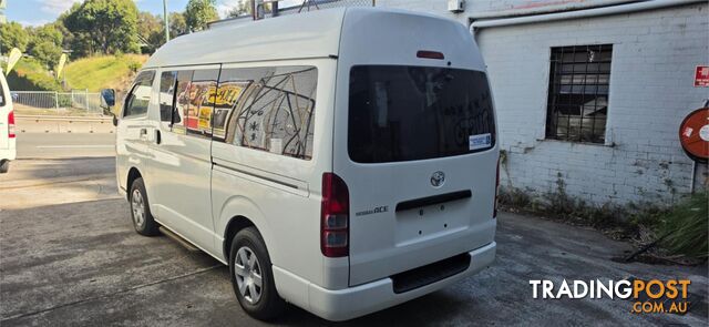 2013 Toyota Hiace Welcab - photo 5 of 18