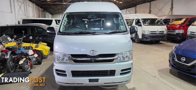 2008 Toyota Hiace - photo 2 of 18
