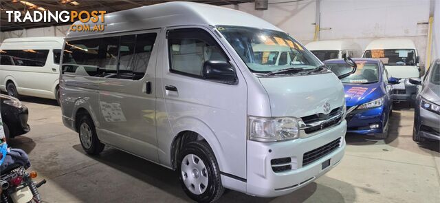 2008 Toyota Hiace - photo 3 of 18