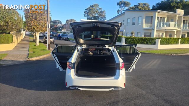 2020 Toyota Corolla Touring WXB 4WD - photo 4 of 35