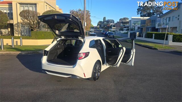2020 Toyota Corolla Touring WXB 4WD - photo 3 of 35