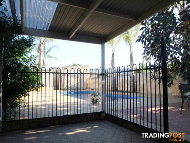 21 Robert Street MOONTA SA 5558