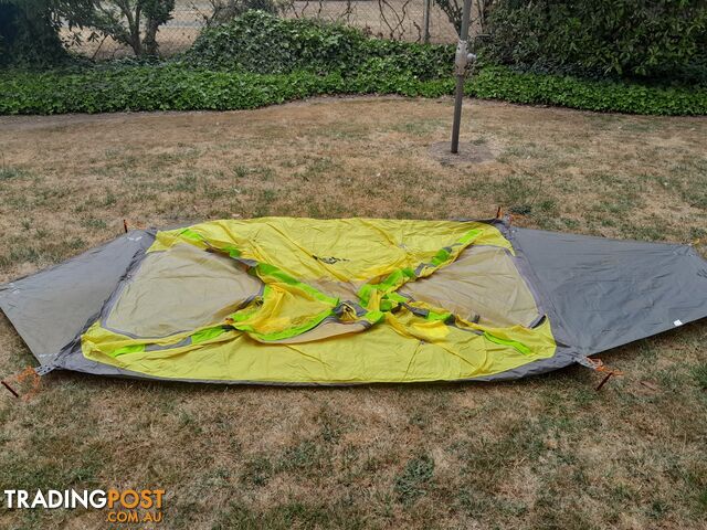 MONT Epoch 4 Season Hiking Tent