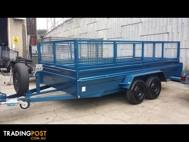Car Trailer Boxed with Cage (Item 15)