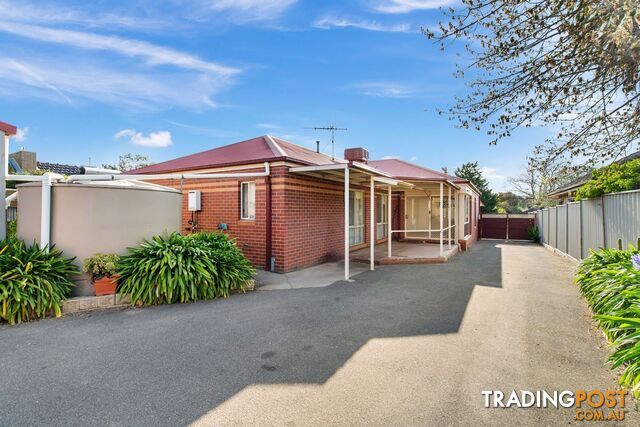 44 Raglan Street White Hills VIC 3550