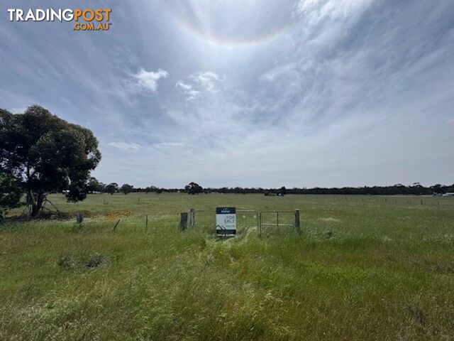 CA 2 Sec 9 Bailie road Inglewood VIC 3517 - photo 2 of 11