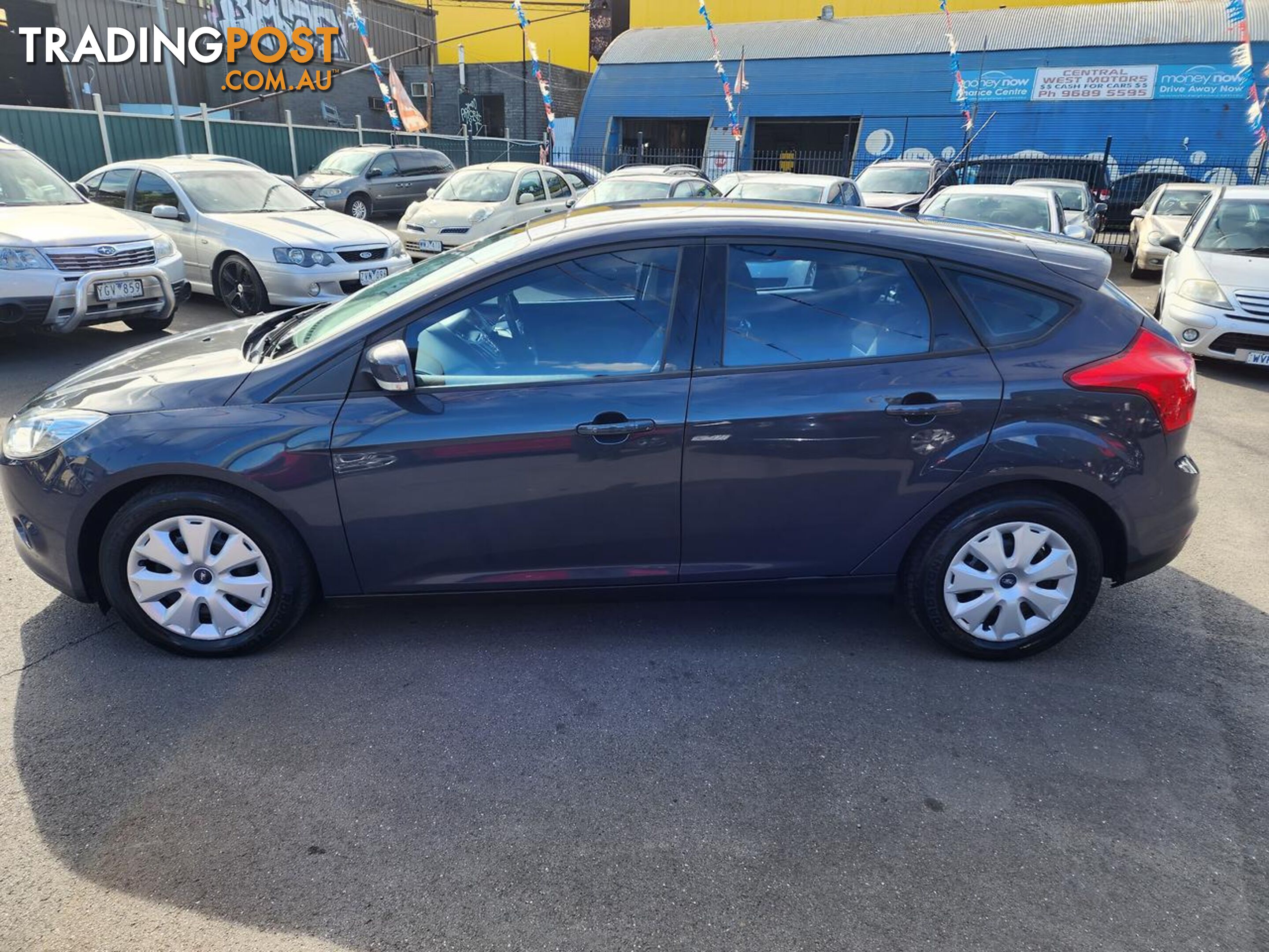 2014 FORD FOCUS Trend LW MKII HATCHBACK