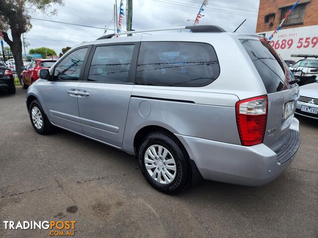 2010 KIA GRAND CARNIVAL Si VQ WAGON