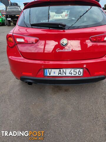 2011 ALFA ROMEO GIULIETTA Distinctive Series 0 HATCHBACK