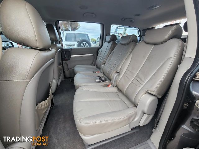 2012 KIA GRAND CARNIVAL Platinum VQ WAGON