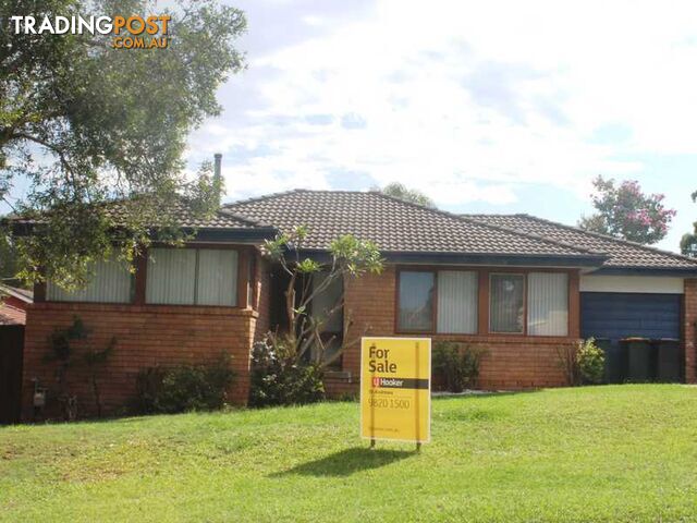 3 Inverness Place ST ANDREWS NSW 2566