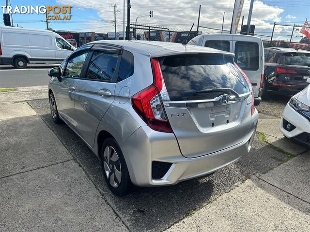 2015 Honda Fit Hatchback - photo 2 of 15