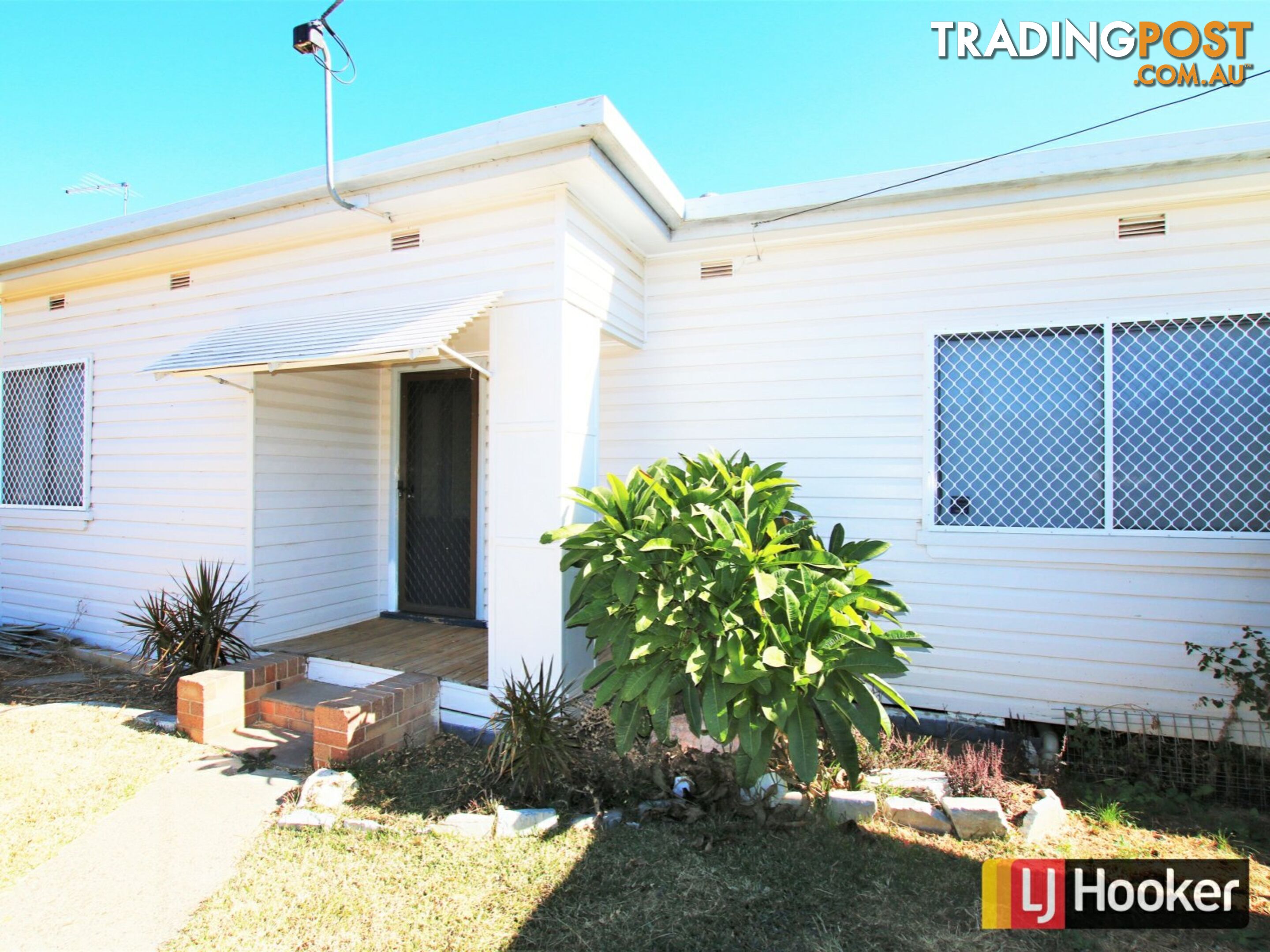 13 Oak Street MOREE NSW 2400