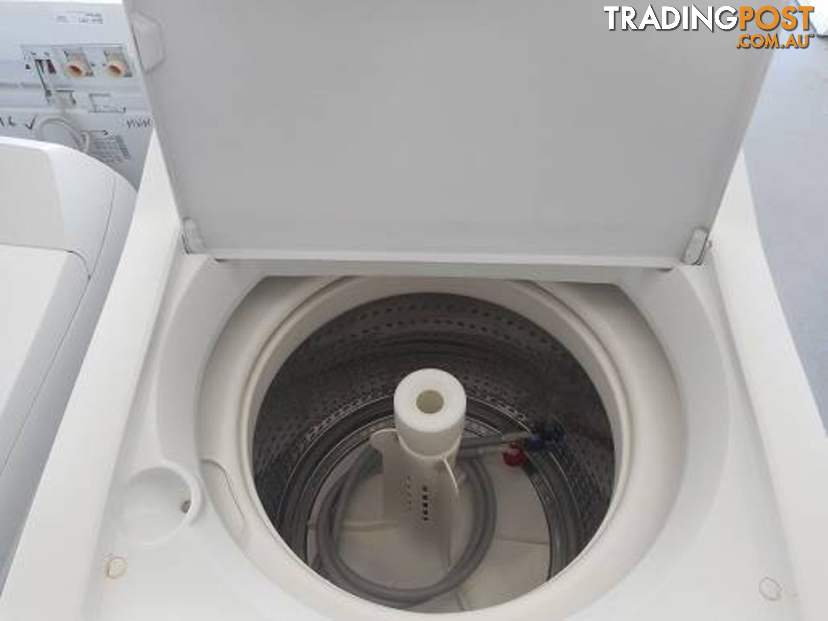 ( MWM 244 ) Second Hand Washing Machine SIMPSON 7.5kg