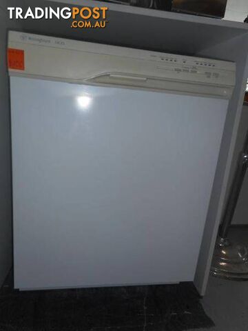 (MDW 023) Second Hand Dishwasher WESTINGHOUSE 905 White
