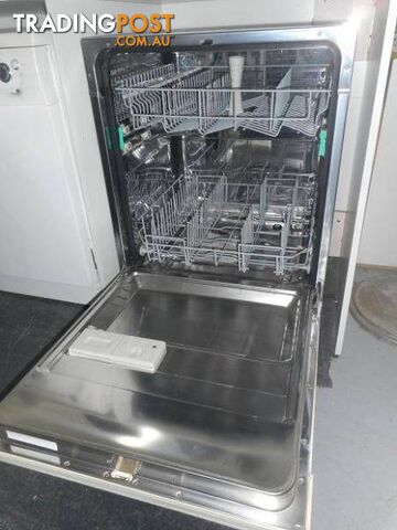 (MDW 023) Second Hand Dishwasher WESTINGHOUSE 905 White - photo 2 of 2