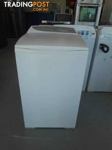 ( MWM 210 ) Washing Machine - NEAR NEW FISHER & PAYKEL 6.5kg