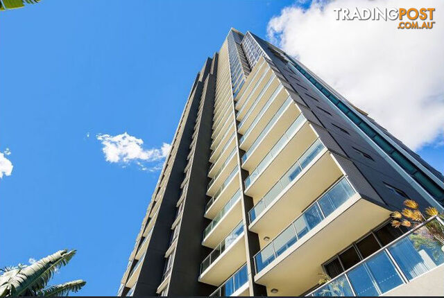 2504 'VICTORIA TOWERS' 34 SCARBOROUGH STREET SOUTHPORT QLD 4215