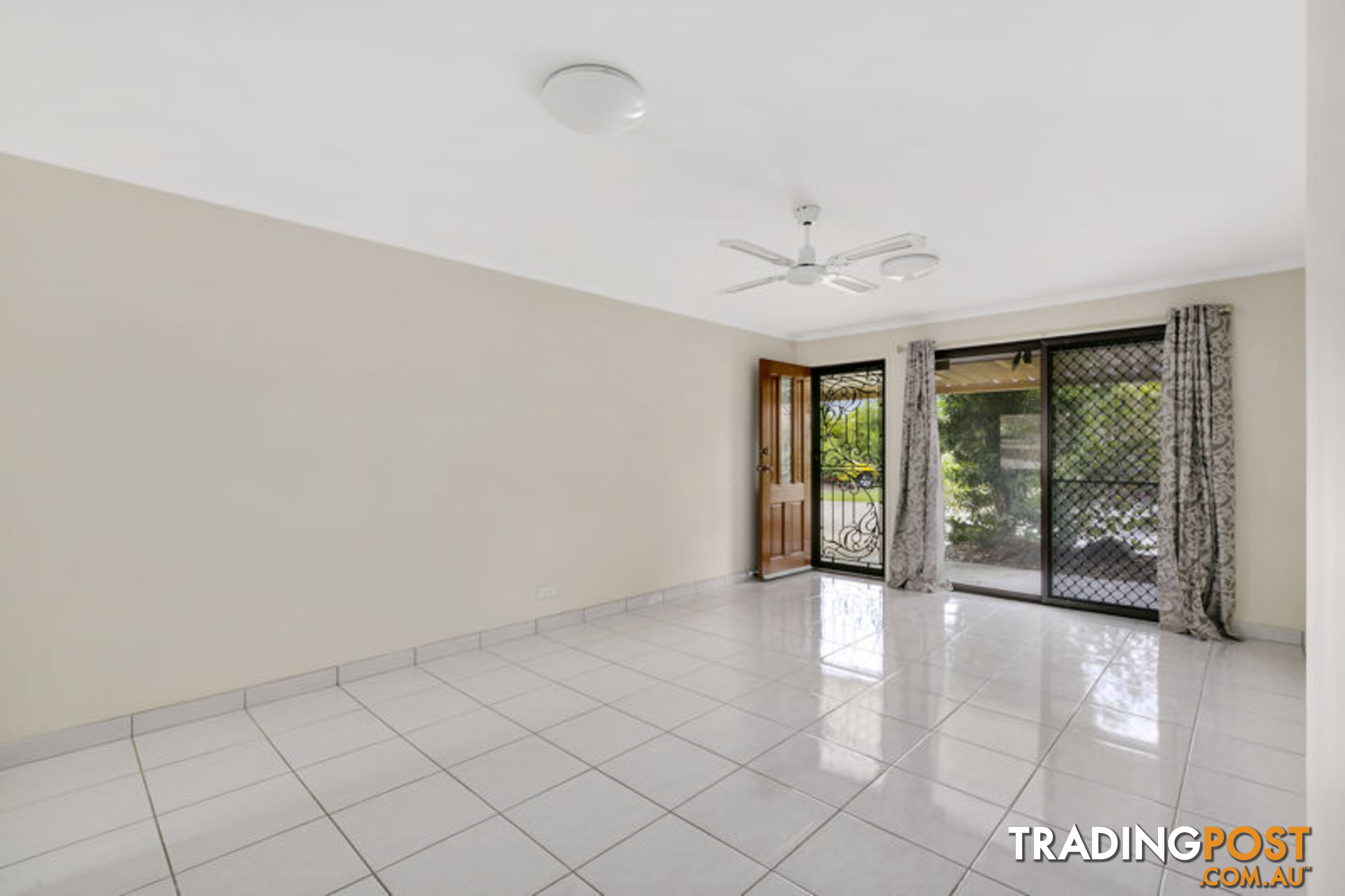 5/50 GALLOWAY DRIVE ASHMORE QLD 4214