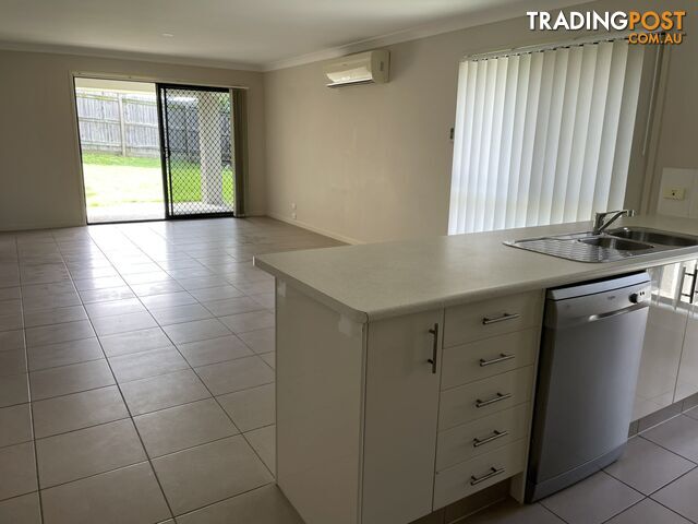 22 Timberlake Place SPRINGFIELD LAKES QLD 4300