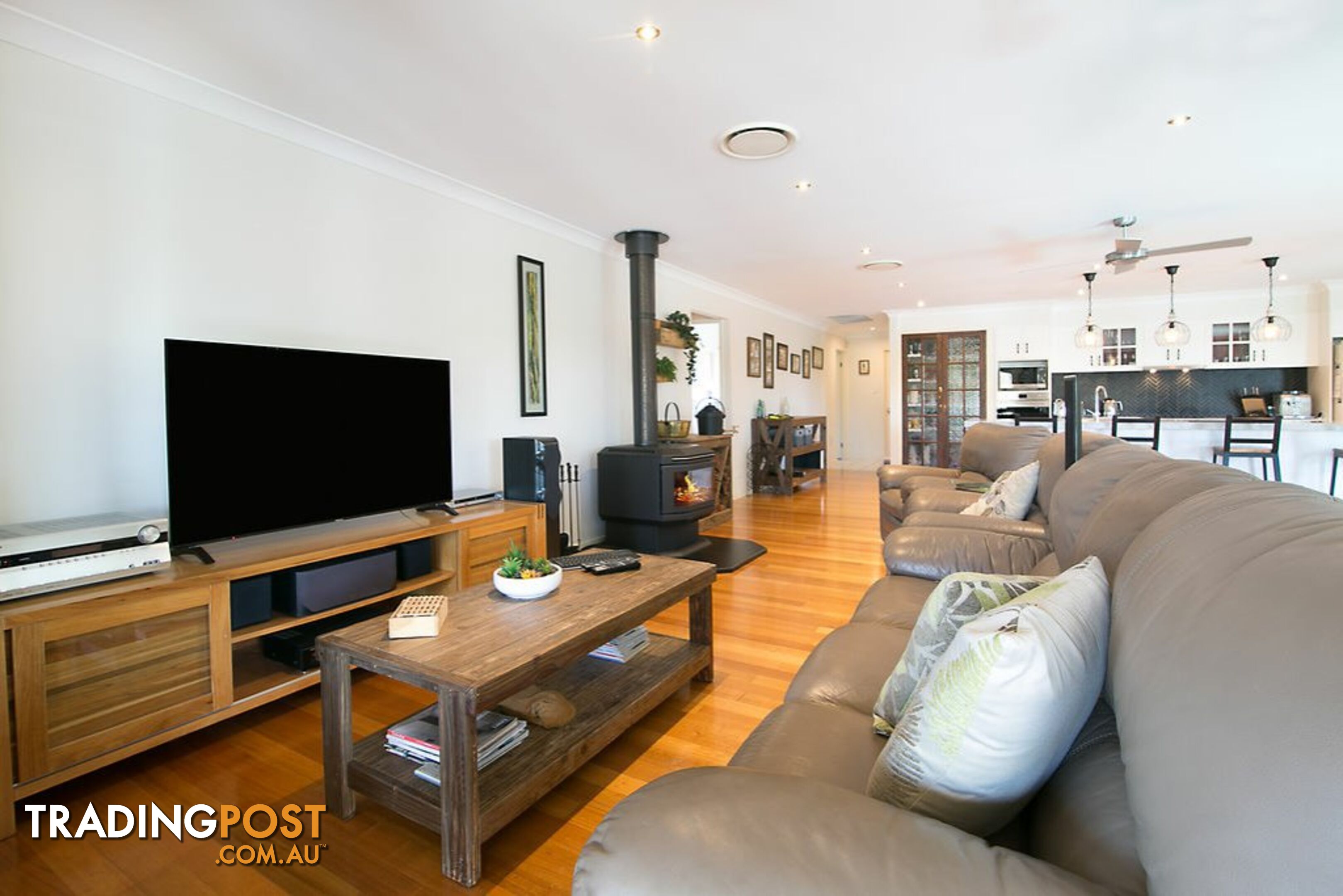 5 Whitewood Crescent BROOKWATER QLD 4300