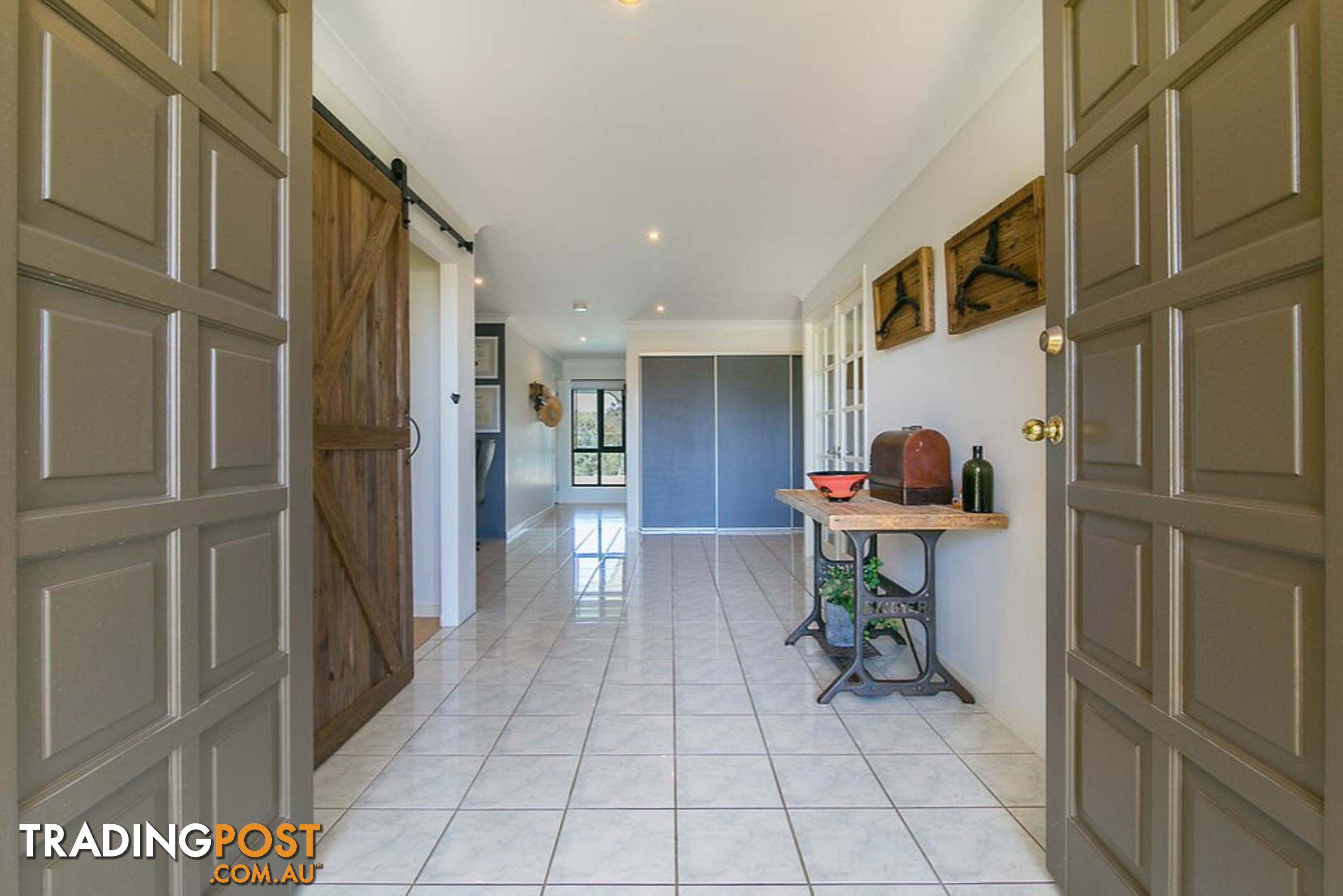 5 Whitewood Crescent BROOKWATER QLD 4300