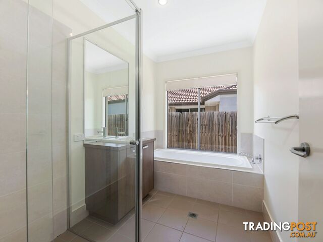 36 Jeff Collins Circuit BELLBIRD PARK QLD 4300