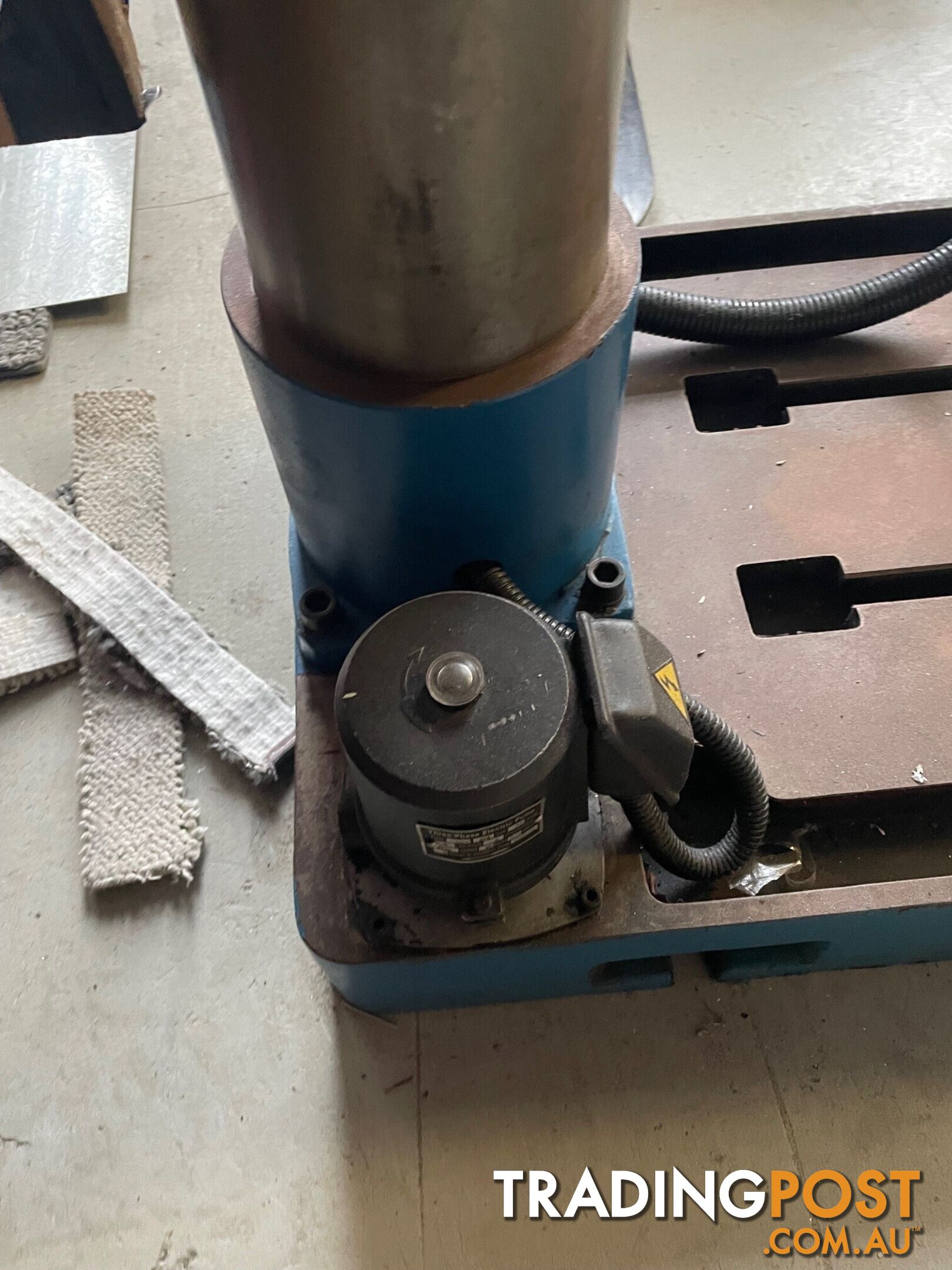 Drill Press - Auto Feed Geared Head Pedestal Drill