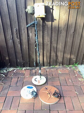 Minelab gold detector GPX 4000