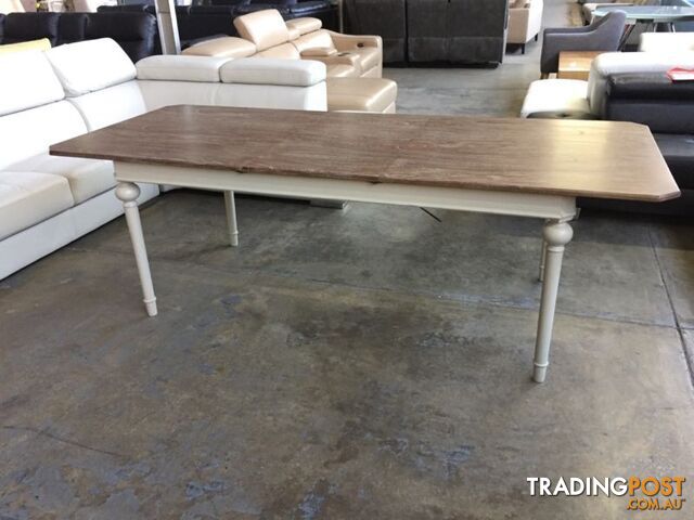 MAISON EXTENDABLE DINING TABLE - photo 4 of 8
