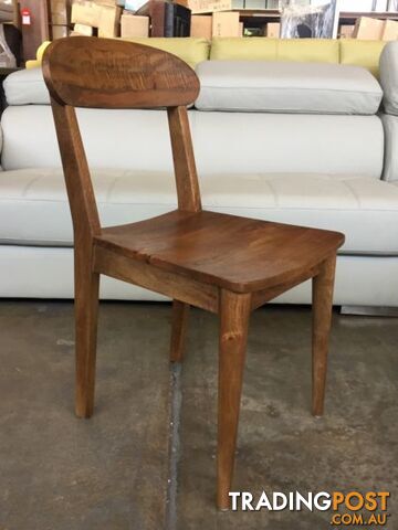 RETRO TIMBER DINING CHAIR