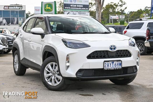 2022 TOYOTA YARIS CROSS   SUV