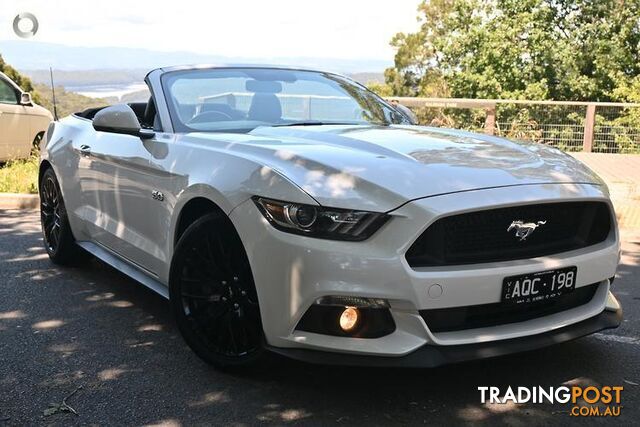 2017 FORD MUSTANG   CONVERTIBLE