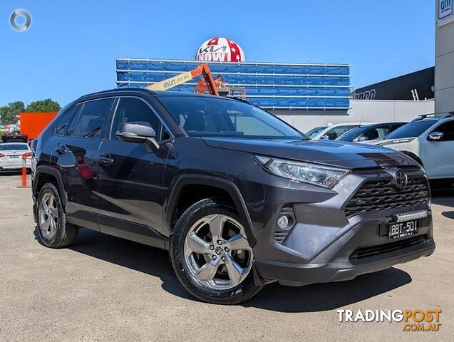 2019 TOYOTA RAV4   SUV