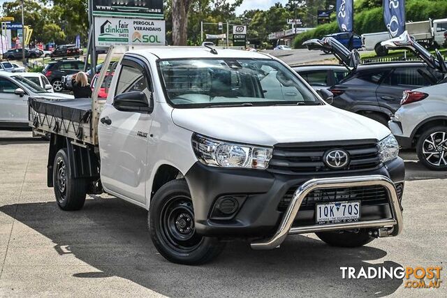 2019 TOYOTA HILUX   CAB CHASSIS