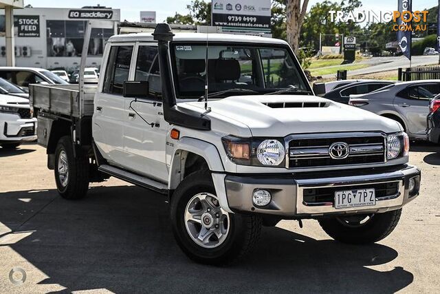 2018 TOYOTA LANDCRUISER   CAB CHASSIS