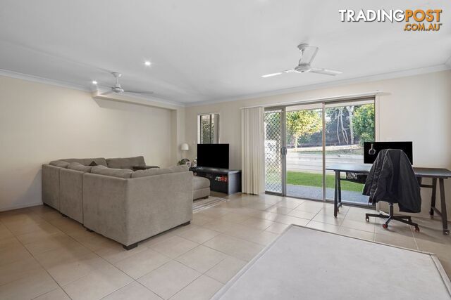 57B Lisa Crescent COOMERA QLD 4209 - photo 5 of 23