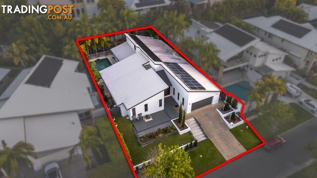 27 Buccaneer Way COOMERA WATERS QLD 4209