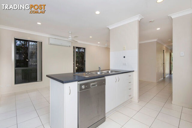 2/16 Seashell Avenue COOMERA QLD 4209