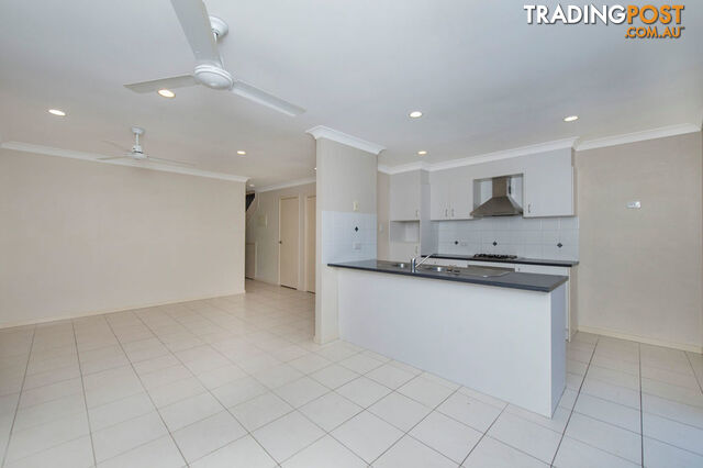 2/16 Seashell Avenue COOMERA QLD 4209