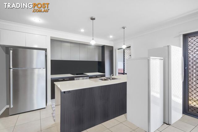 12 Gresswell Crescent UPPER COOMERA QLD 4209