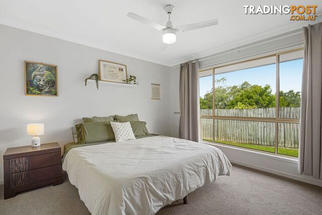 22 Rix Drive UPPER COOMERA QLD 4209 - photo 4 of 25