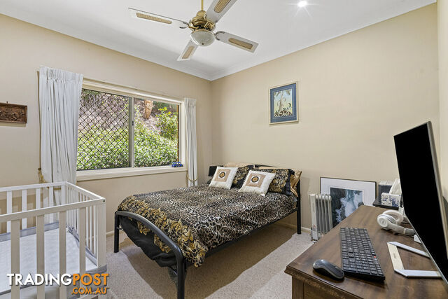 14 Newlands Court MOUNT NATHAN QLD 4211