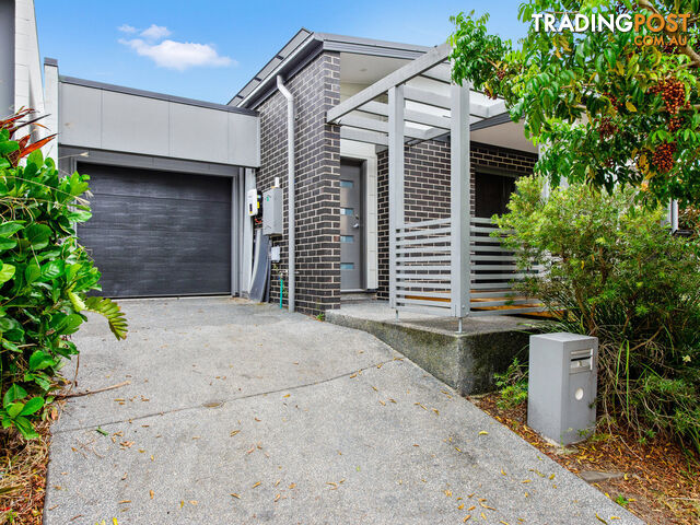 13 Savanna Gardens PIMPAMA QLD 4209