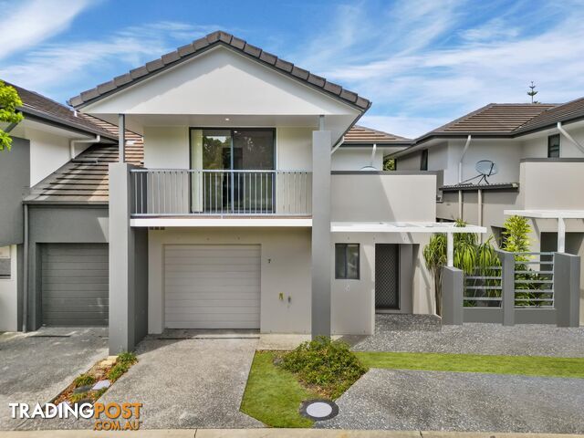 7/2 Jefferson Court UPPER COOMERA QLD 4209