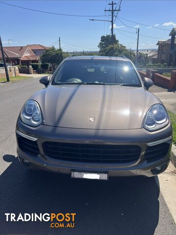 Porsche 2015 Porsche Cayenne Diesel 92A Auto 4x4 MY15, Rego - May 2027