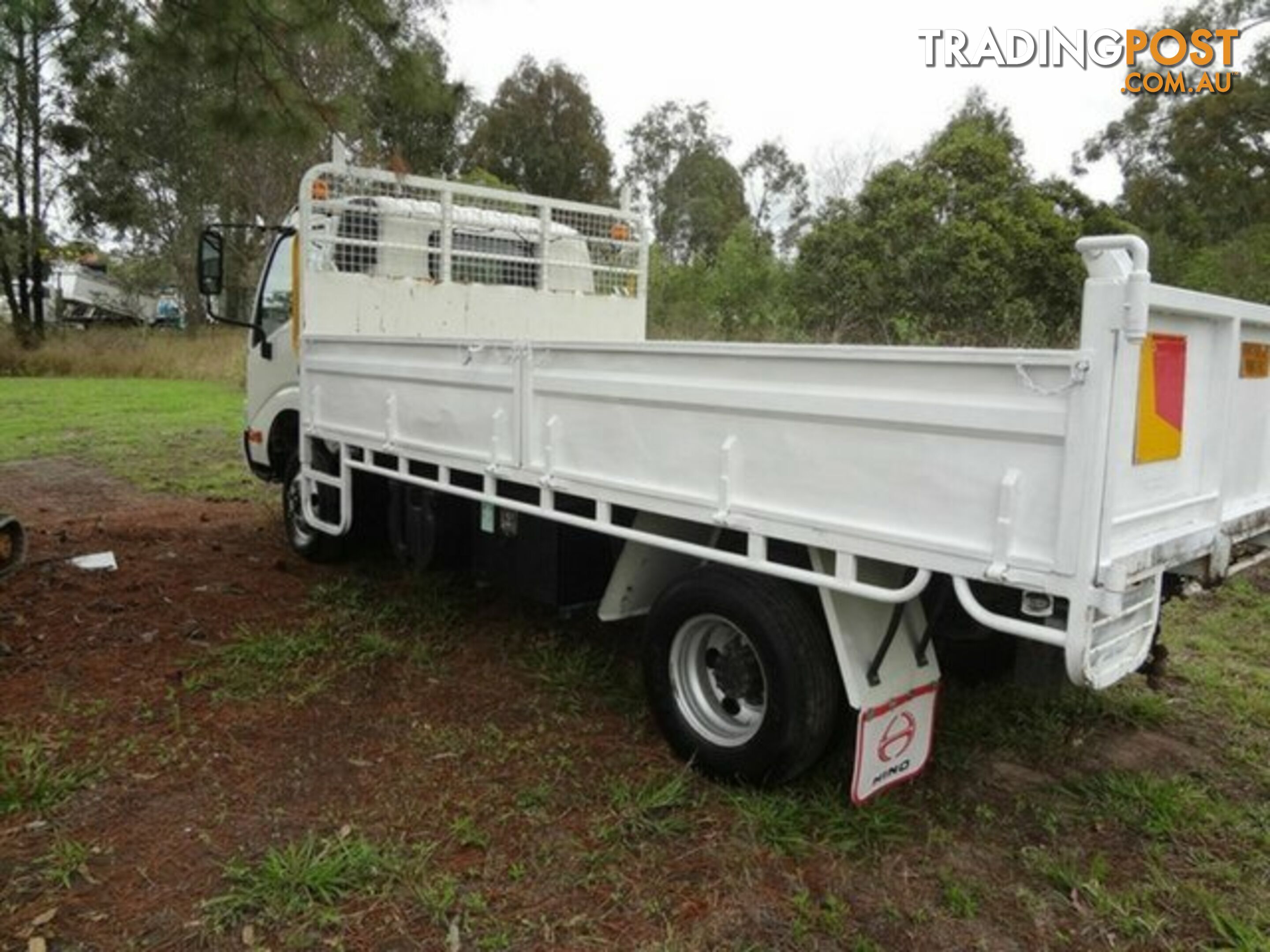 2009 Hino 300 816 XZU417R Dump Truck