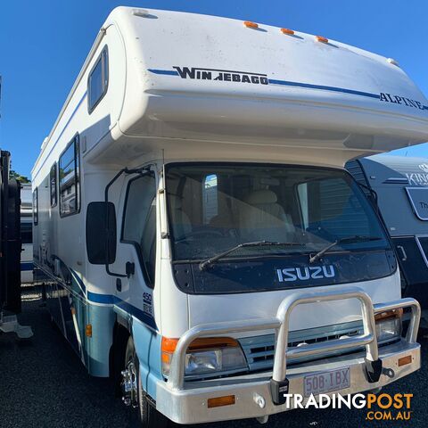 ISUZU NQR 450 & Winnebago Alpine Motorhome